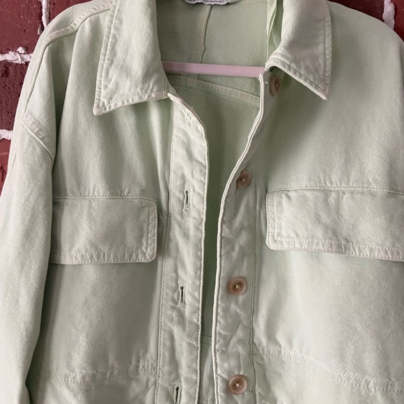Zara Green Cropped Light Jacket - Picture 2 of 4